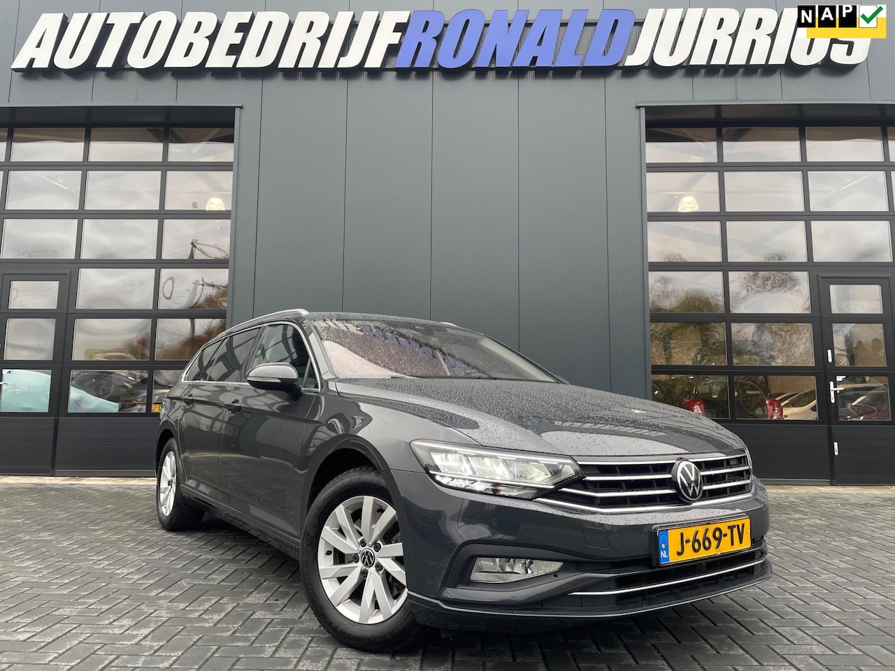 Volkswagen Passat Variant - 1.5 TSI Business NL.Auto/Virtual Cockpit/Comfort-Seats/Camera/Trekhaak/150Pk/Full Led/1Ste - AutoWereld.nl