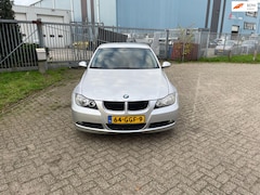 BMW 3-serie - 318i