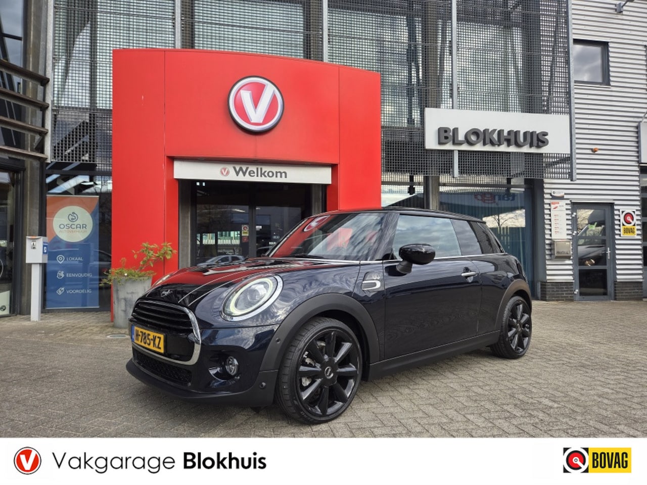 MINI Cooper - Mini 1.5 136pk 60 Yr Edition | Panodak | Navi | Leer | Enigmat - AutoWereld.nl