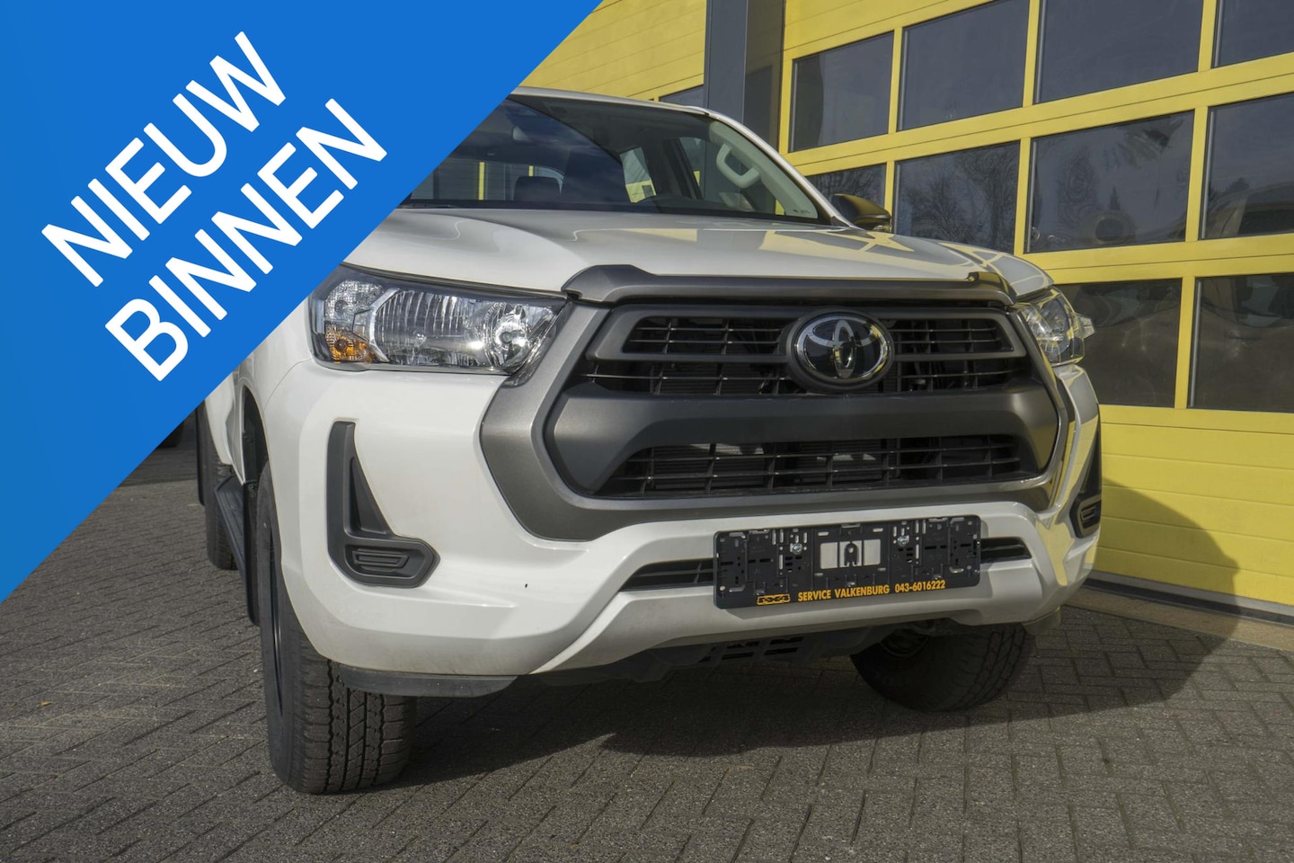 Toyota HiLux - 2.4 D-4D Double Cab Automaat Comfort - AutoWereld.nl