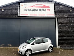Toyota Aygo - 1.0-12V Comfort Navigator