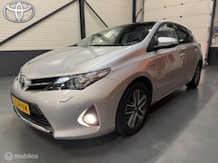 Toyota Auris - 1.8 Hybrid Lease+ Navi|Pano|Keyless|Xenon|Trekh