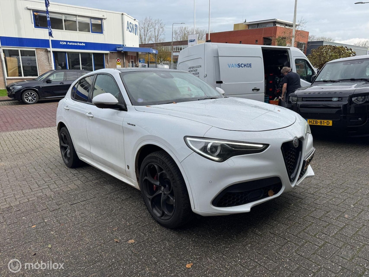 Alfa Romeo Stelvio - 2.0 GME 280 AWD Veloce PANORAMADAK+ADAPTIEF ONDERSTEL+TREKHAAK - AutoWereld.nl