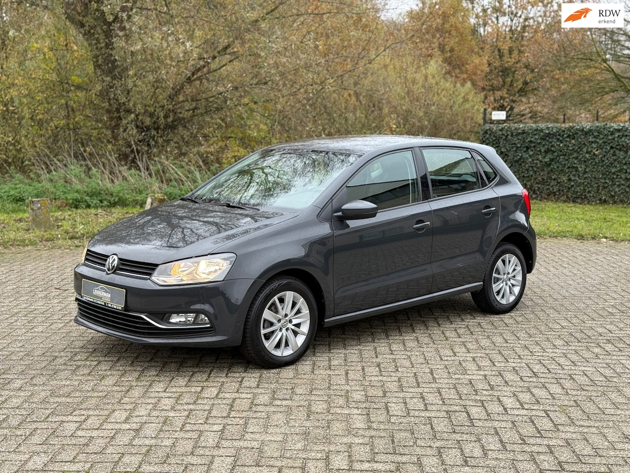 Volkswagen Polo - 1.0 BlueMotion Edition PDC I AIRCO I WEINIG KM I ZEER MOOI - AutoWereld.nl