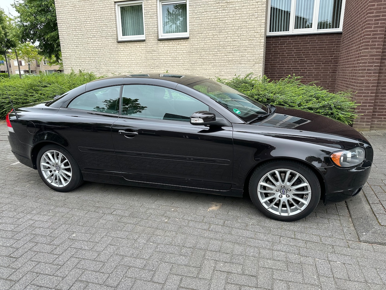 Volvo C70 Convertible - 2.4i Momentum - AutoWereld.nl