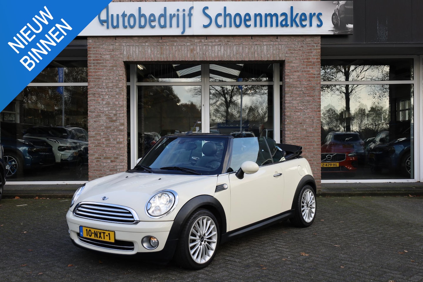 MINI Cabrio - Mini 1.6 Cooper AUTOMAAT!! LEER CRUISE STOELVERW. CLIMA PDC 17"LMV ALL-SEASONS! XENON AUTO - AutoWereld.nl