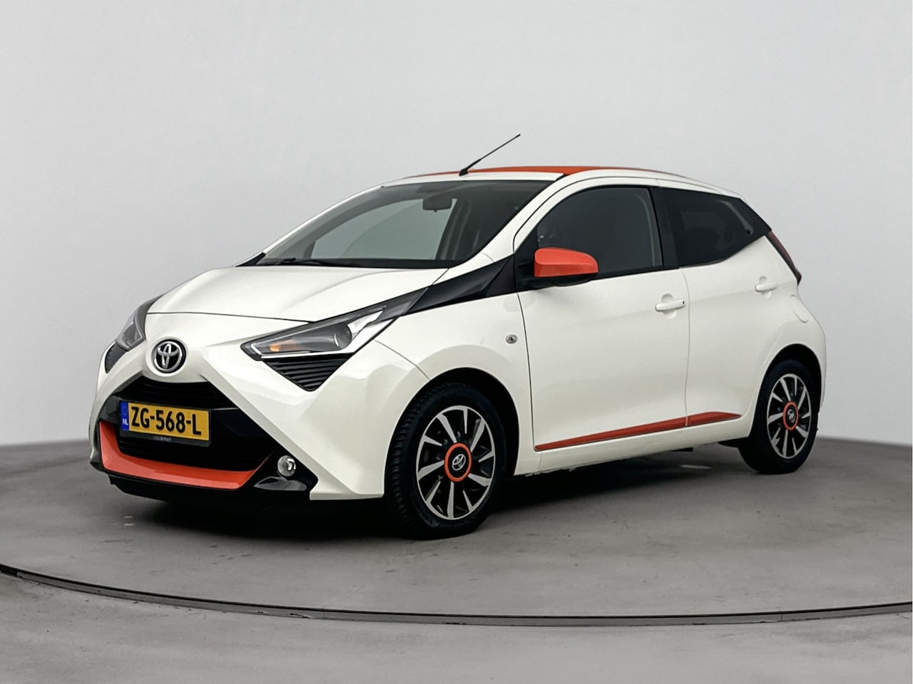 Toyota Aygo - 1.0 VVT-i x-otic achteruitrijcamera | Bleutooth | Applecarplay | - AutoWereld.nl