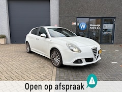 Alfa Romeo Giulietta - 1.4 T Progression|170pk|Leder|Trekhaak
