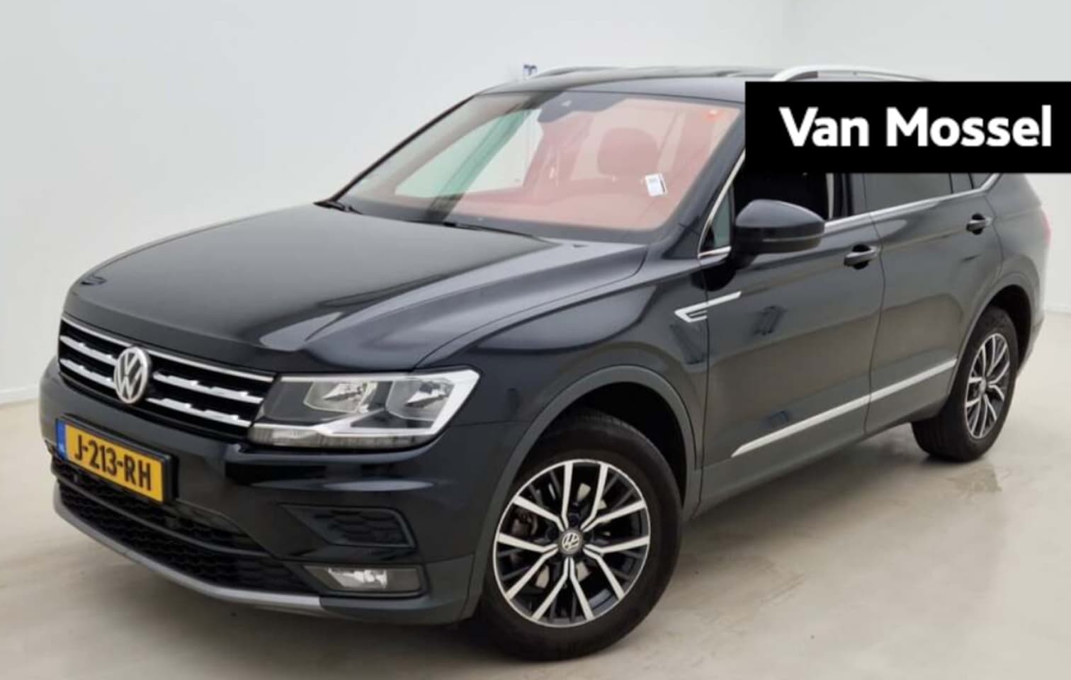 Volkswagen Tiguan Allspace - 1.5 TSI Comfortline Business | 150 PK | Automaat | Trekhaak | Stoelverwarming | Keyless | - AutoWereld.nl
