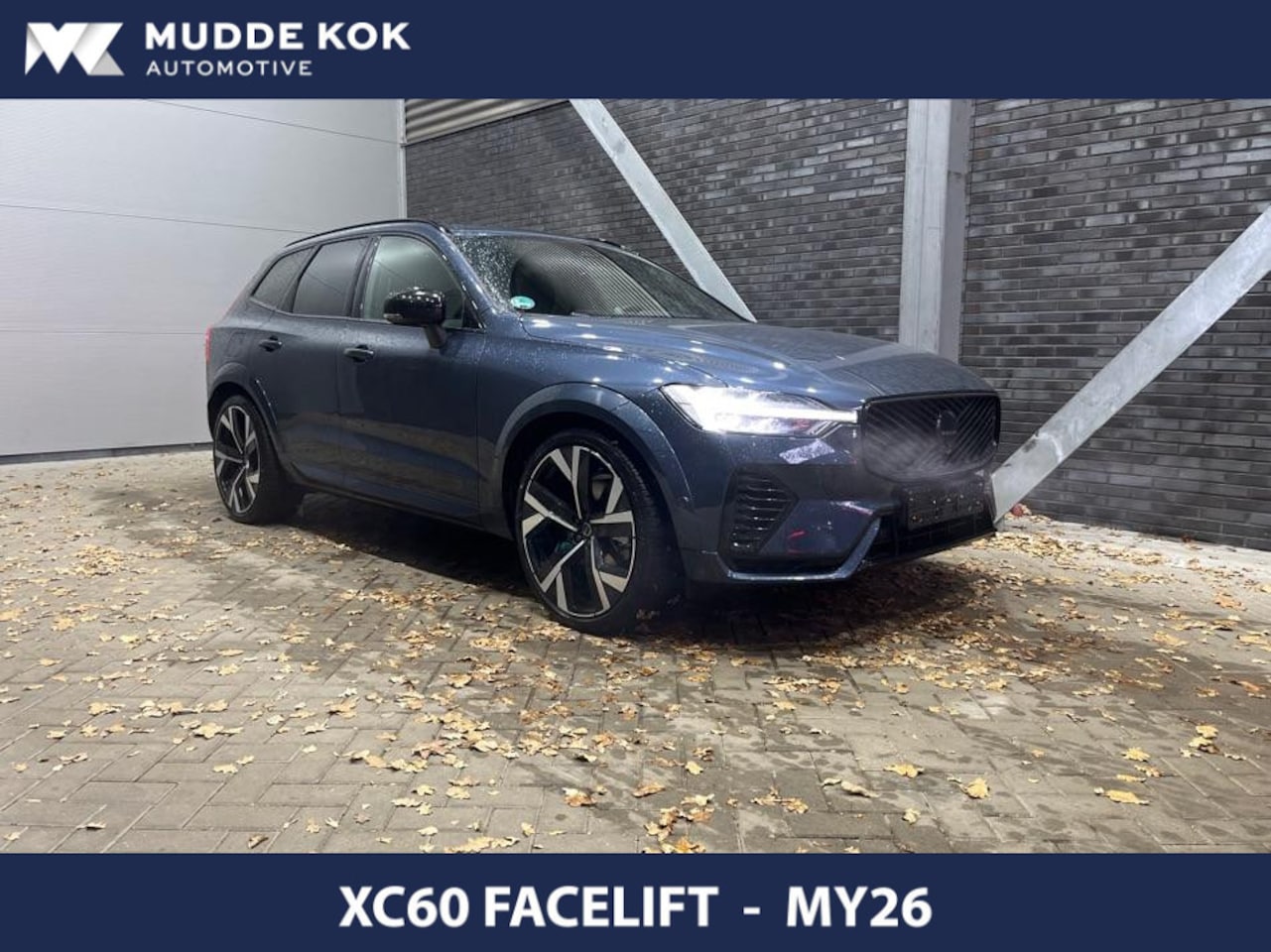 Volvo XC60 - T6 Plug-in hybrid Ultra Black Edition | FACELIFT | Luchtvering | Bowers&Wilkins | Head-Up - AutoWereld.nl