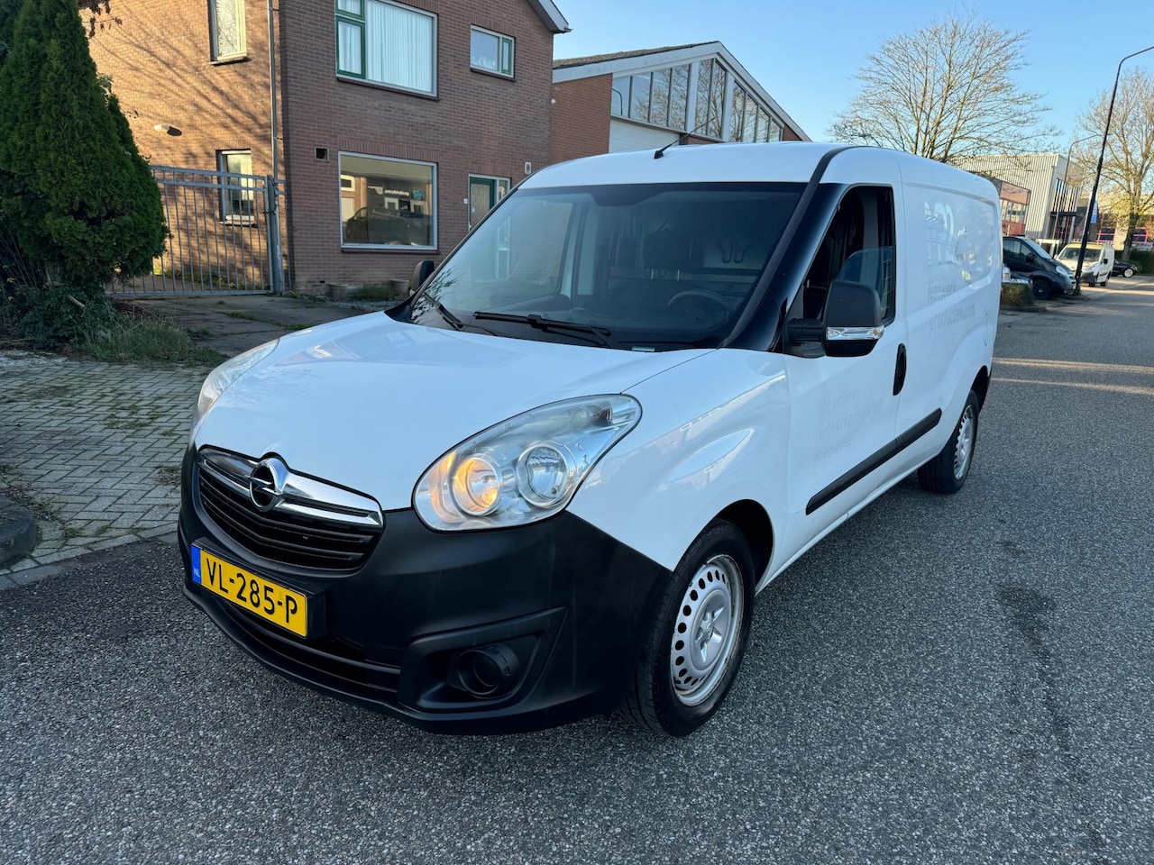 Opel Combo - 1.3 CDTi L2H1 ecoFLEX Selection 1.3 CDTi L2H1 ecoFLEX Selection - AutoWereld.nl