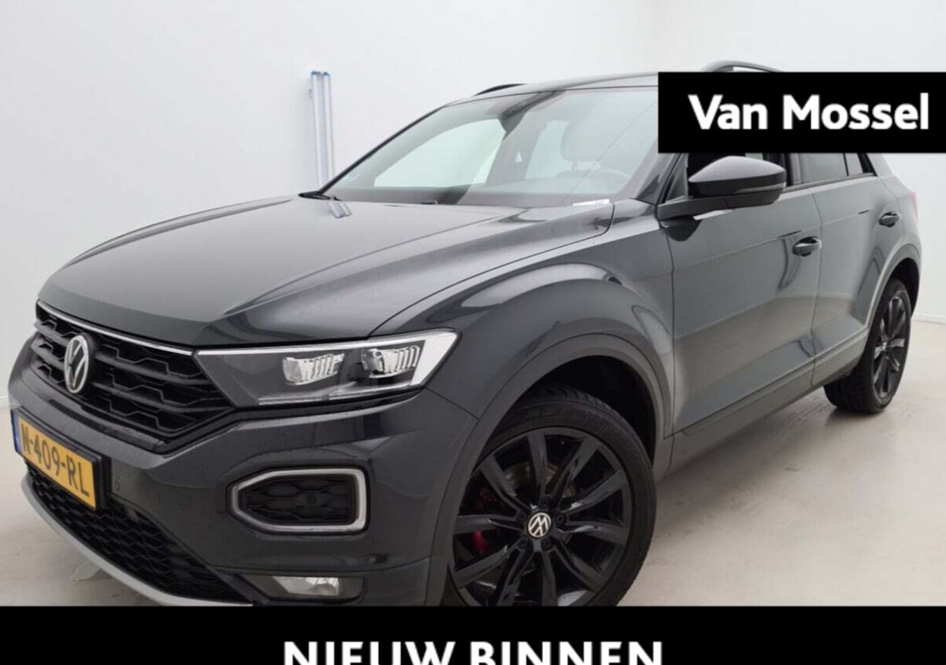 Volkswagen T-Roc - 1.5 TSI Sport | 150 PK | Parkeercamera | Climatronic (Automatische Airco) | Digital Cockpi - AutoWereld.nl
