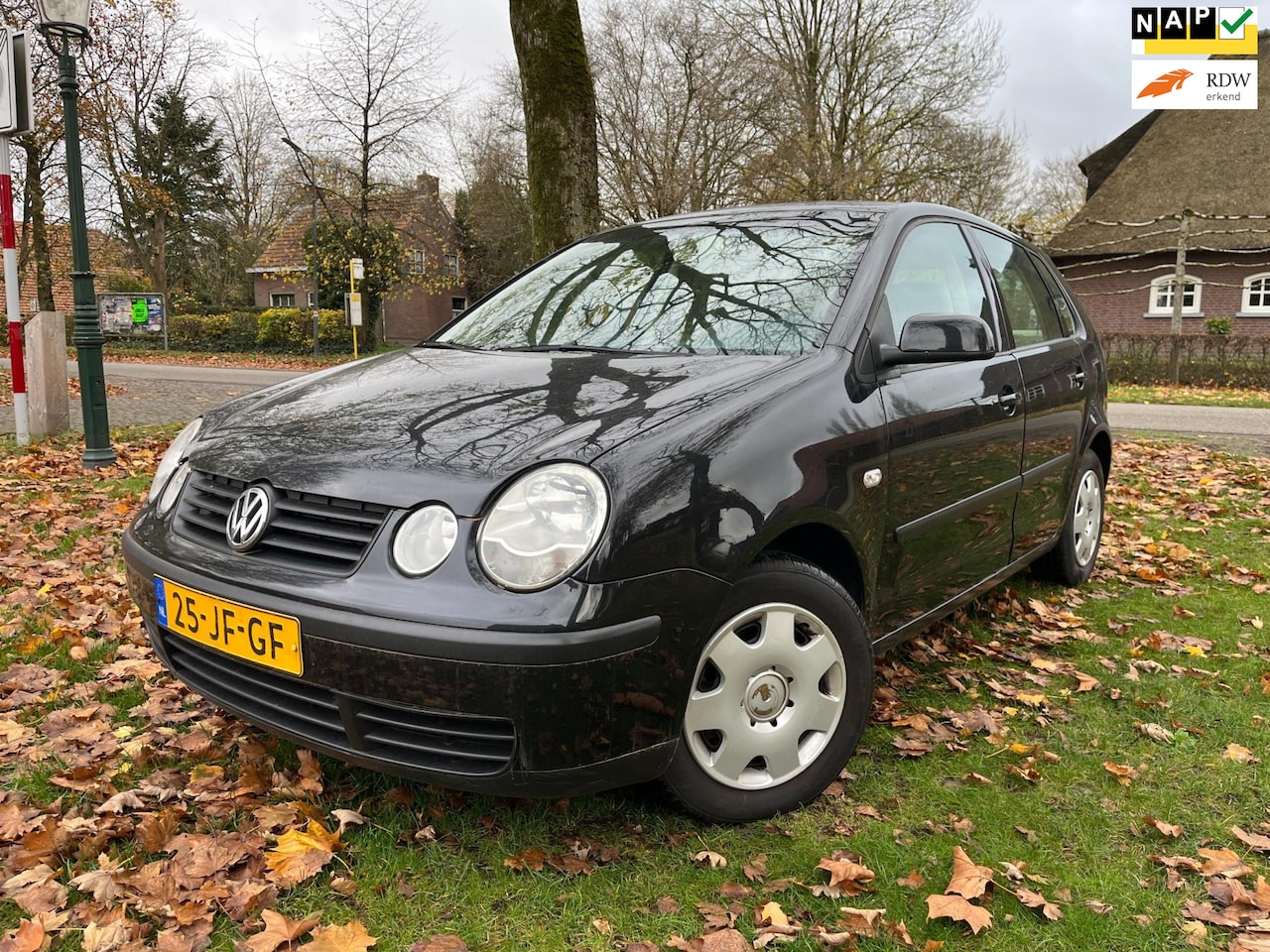 Volkswagen Polo - 1.4-16V Comfortline 5DRS / APK 22-7-2026 - AutoWereld.nl