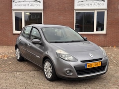 Renault Clio - 1.2 TCe Sélection Business Sport Clima