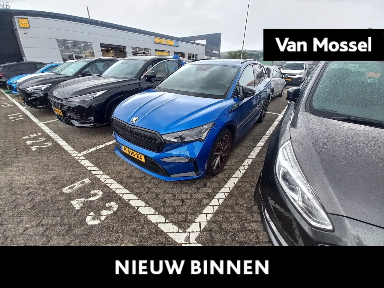 Skoda Enyaq iV - 80X Sportline 265 PK | 4X4 | Automaat | Trekhaak | Warmtepomp | Adaptieve Cruise Control | - AutoWereld.nl