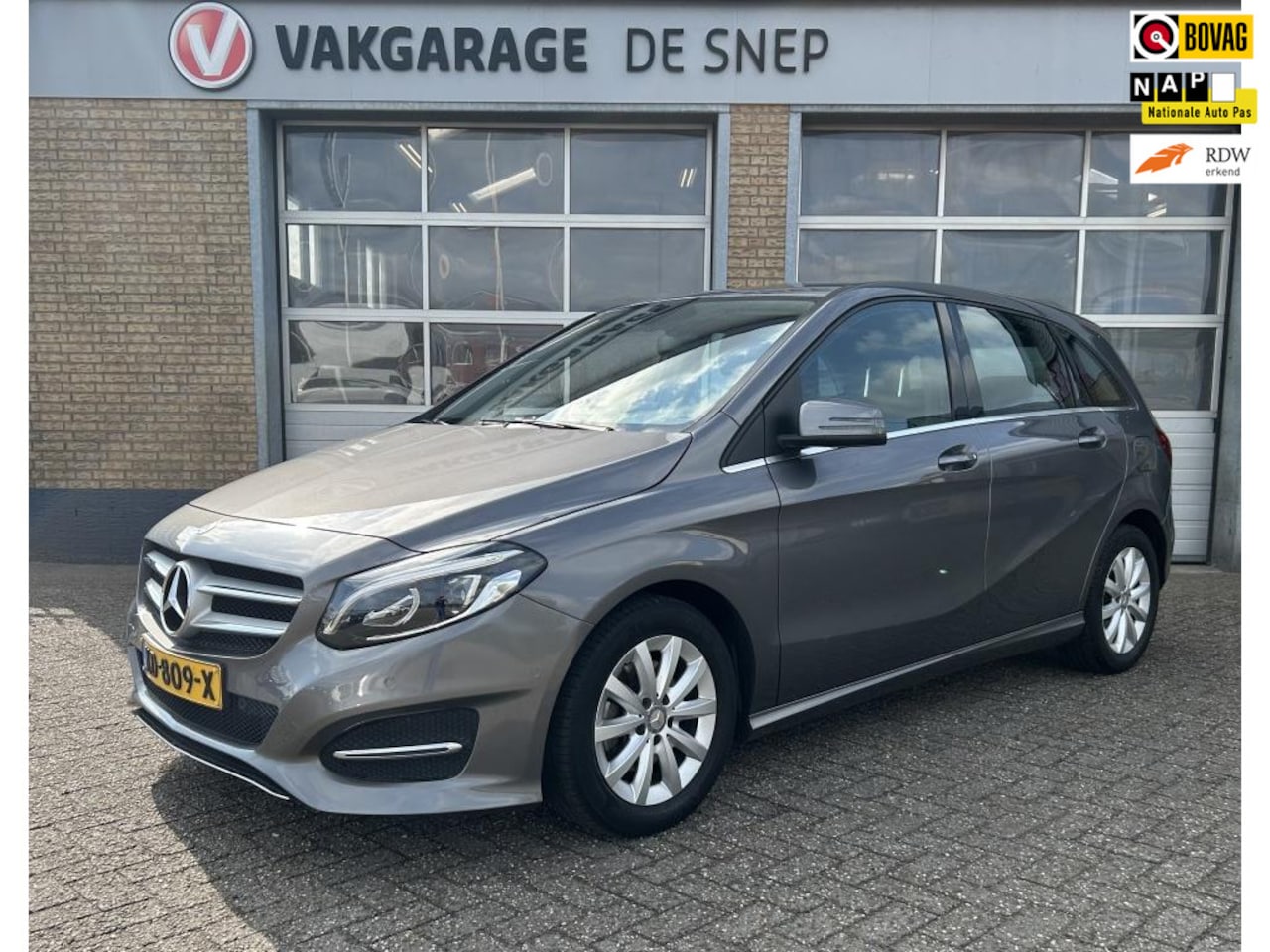 Mercedes-Benz B-klasse - 180 Ambition 180 Ambition - AutoWereld.nl