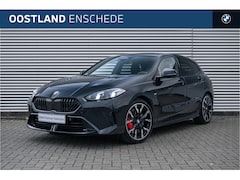 BMW 1-serie - 120 M Sport Automaat / Panoramadak / Sportstoelen / Achteruitrijcamera / M Adaptief onders