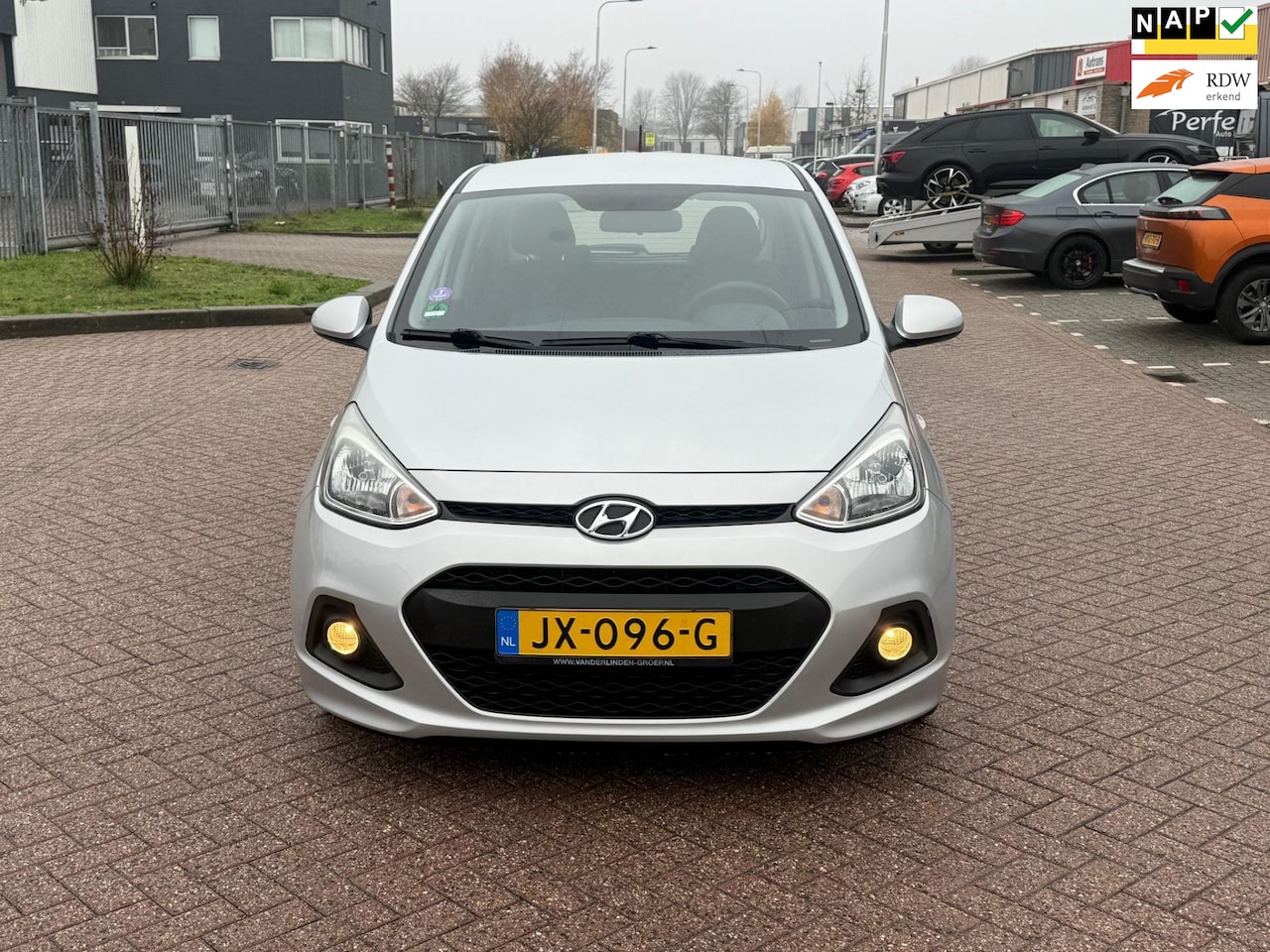 Hyundai i10 - 1.0i i-Motion Comfort 1.0i i-Motion Comfort - AutoWereld.nl