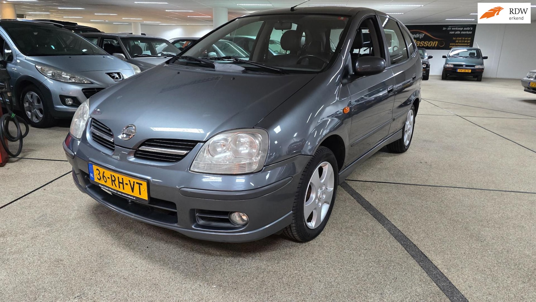 Nissan Almera Tino - 1.8 Tekna 1 ste eigenaar! 135.dkm - AutoWereld.nl