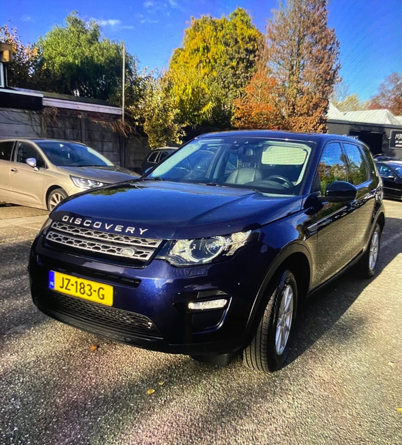 Land Rover Discovery Sport - 2.0 TD4 150pk 4WD AUT 5p. Pure - AutoWereld.nl