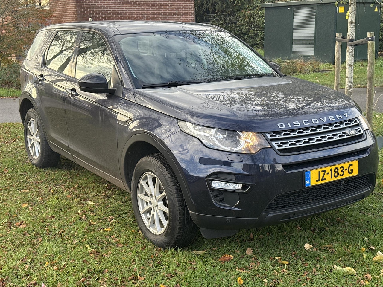 Land Rover Discovery Sport - 2.0 TD4 150pk 4WD AUT 5p. Pure - AutoWereld.nl