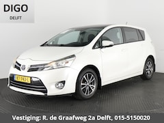 Toyota Verso - 1.8 VVT-i Aspiration 7p. | 7-persoons | Trekhaak | Panoramadak | Stoelverwarming | Camera
