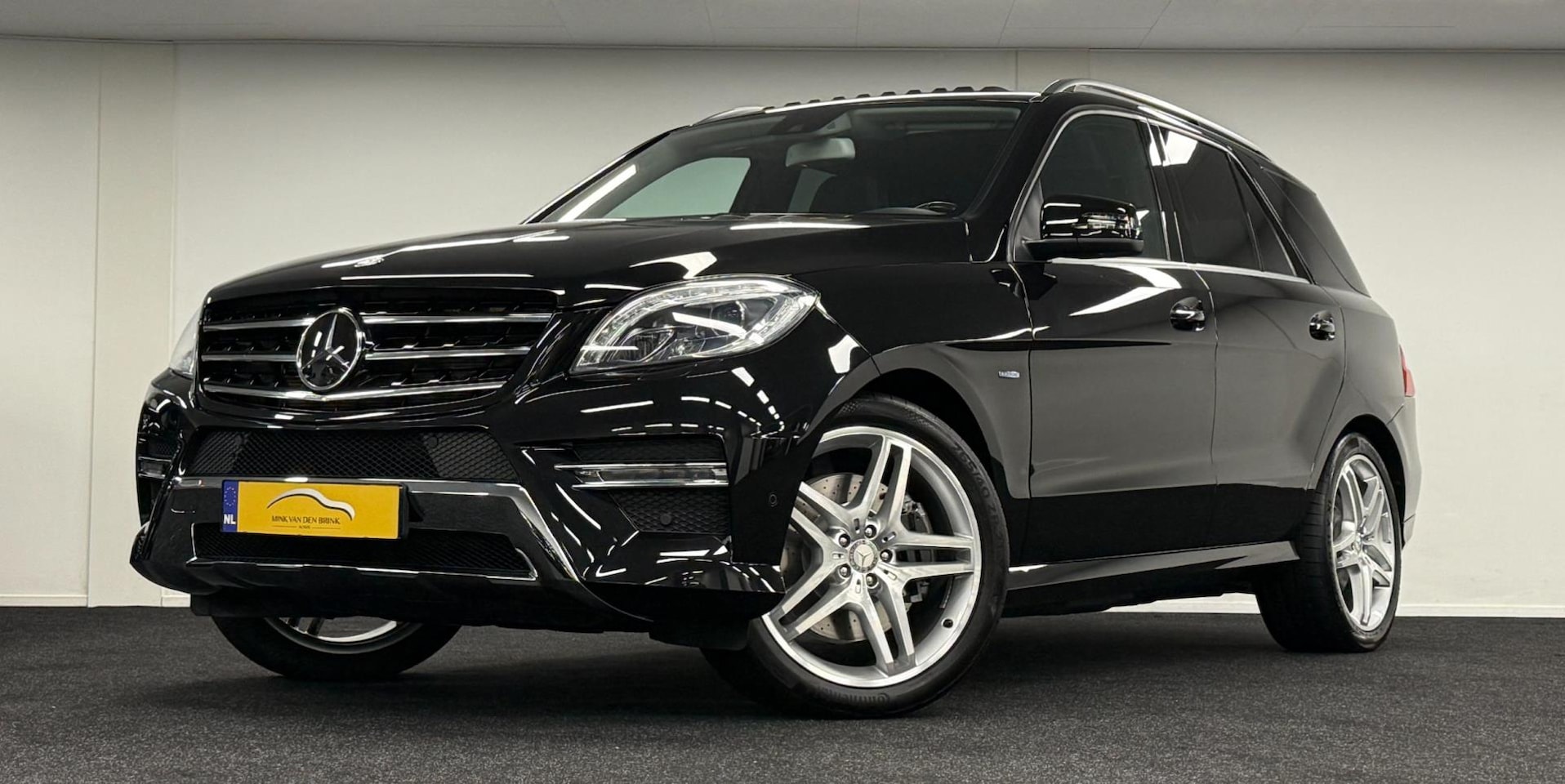 Mercedes-Benz M-klasse - 500*408PK*4-Matic*DealerOh*AMG Xenon*Panodak*Camera*Trekhaak* - AutoWereld.nl