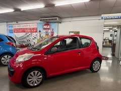 Citroën C1 - 1.0-12V Séduction. Wegens inruil verkregen en zo weer weg, koppeling komt hoog
