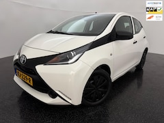 Toyota Aygo - 1.0 VVT-i x-now / Carplay / Airco / Camera
