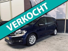 Volkswagen Touran - TSI Comfortline Business 7zits|Massage|Camera|Allseason|