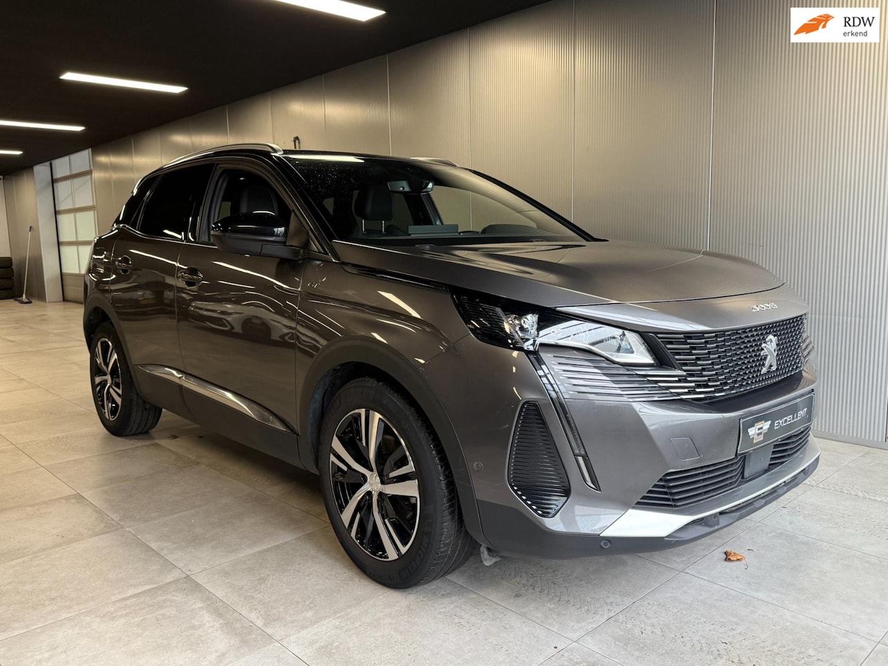 Peugeot 3008 - 1.2 PureTech GT 1.2 PureTech GT - AutoWereld.nl