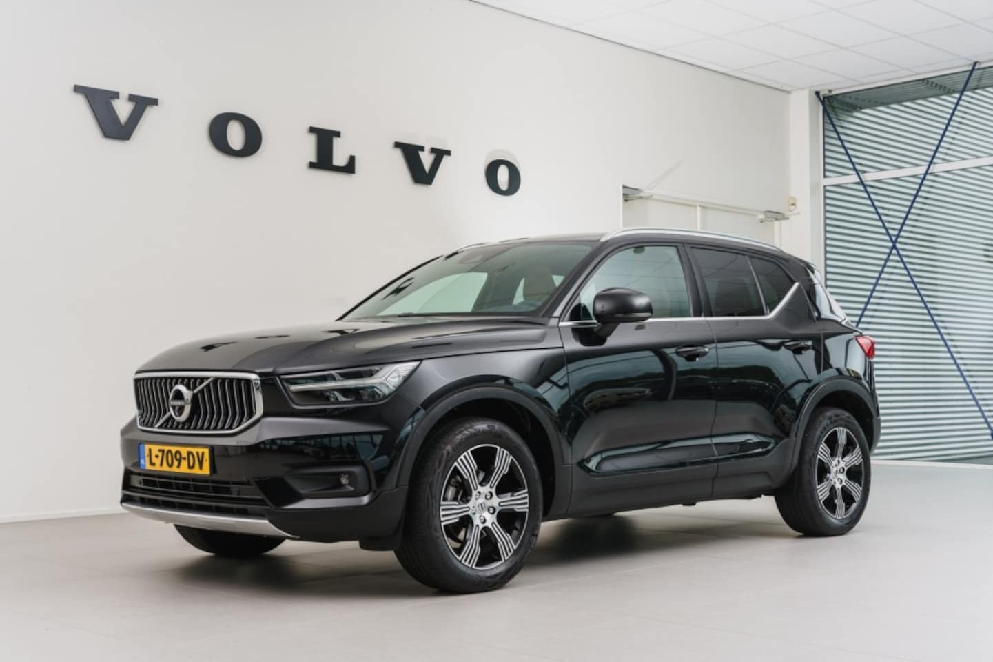 Volvo XC40 - T3 automaat Inscription - AutoWereld.nl