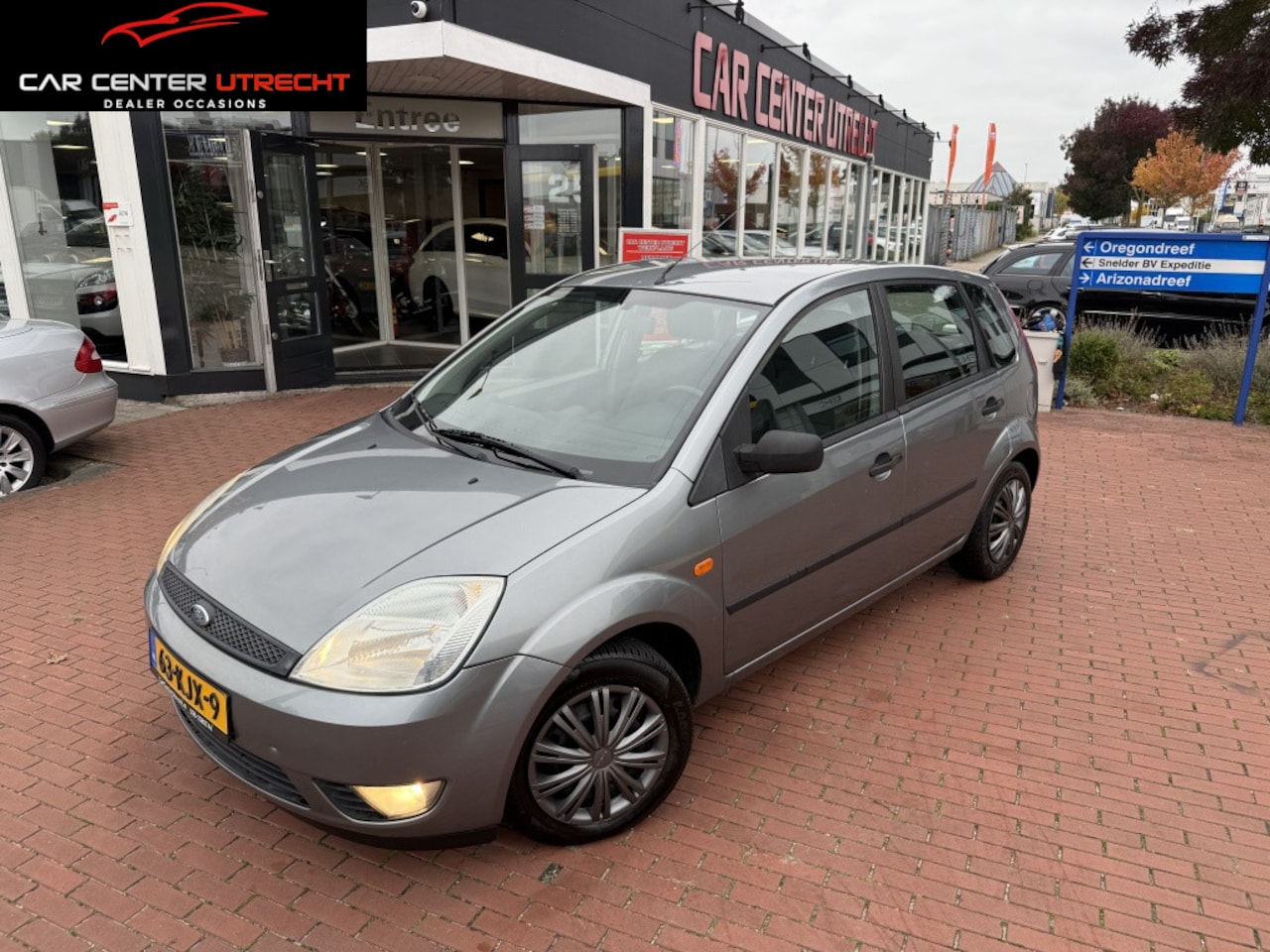 Ford Fiesta - 1.3 Core 5DRS|CD|NETTE AUT0 - AutoWereld.nl