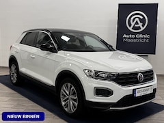 Volkswagen T-Roc - 1.5 TSI 150pk UNITED AUTOMAAT DSG | FULL LED | NAVI |