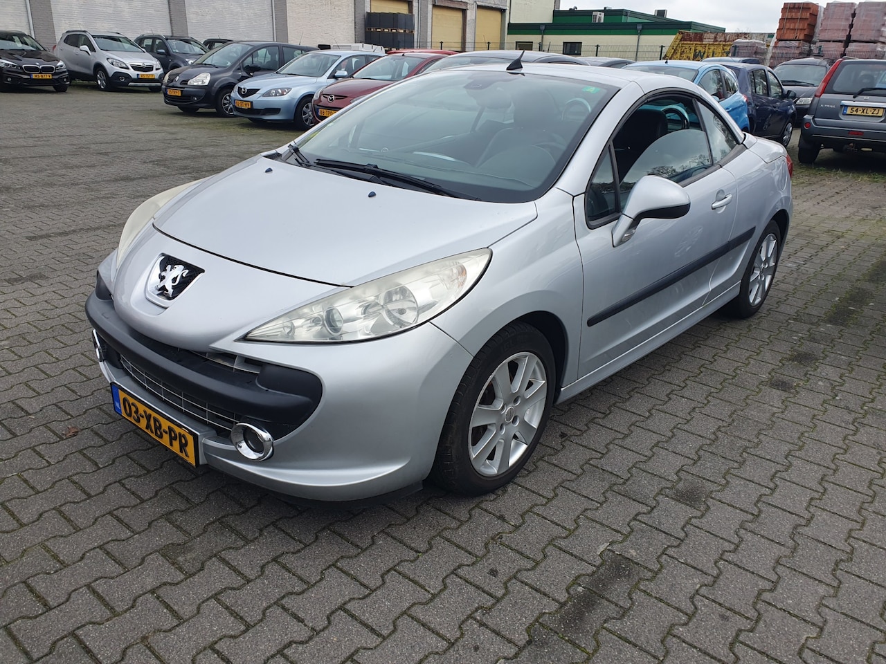 Peugeot 207 CC - Peugeot 207 CC 1.6-16V T Féline - AutoWereld.nl