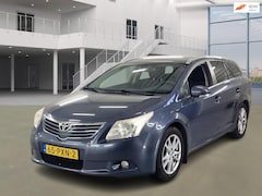 Toyota Avensis Wagon - 2.2 D-4D Business NAVI CRUISE TREKHAAK 2 X SLEUTELS