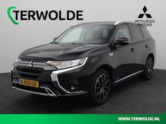 Mitsubishi Outlander - 2.4 PHEV Pure | Trekhaak | Parkeercamera | Climate Control |