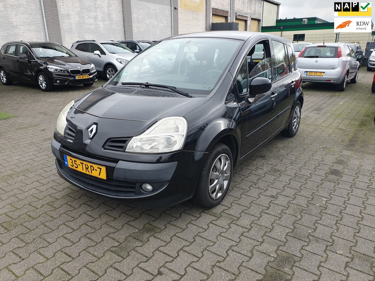 Renault Grand Modus - Renault Grand Modus 1.2 TCE Night & Day - AutoWereld.nl