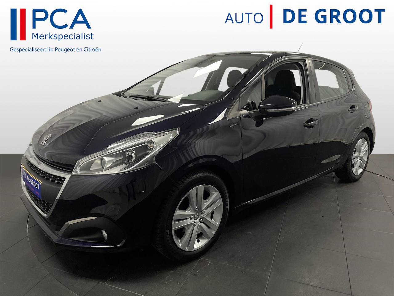Peugeot 208 - SIGNATURE 82pk Navi+Carplay | Airco | Parkeerhulp - AutoWereld.nl
