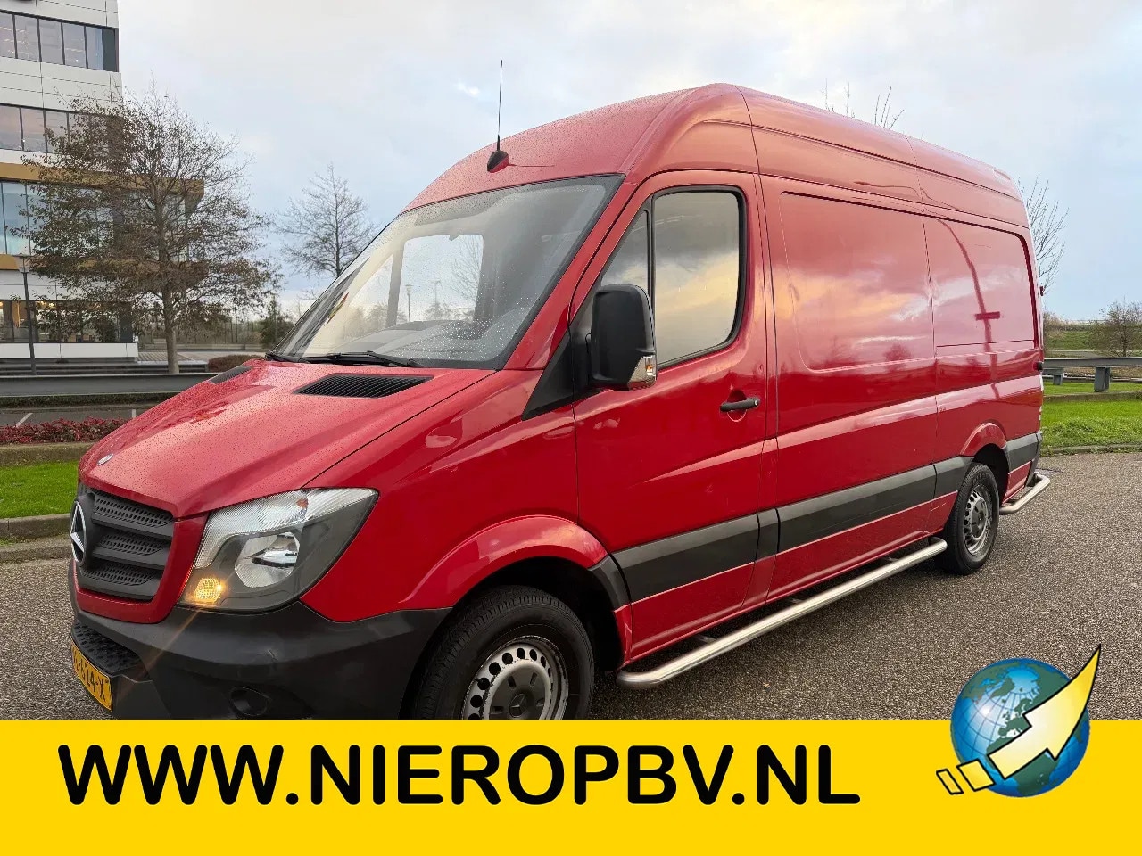 Mercedes-Benz Sprinter - 210CDI L2H2 270 Graden Deuren 151600KM - AutoWereld.nl