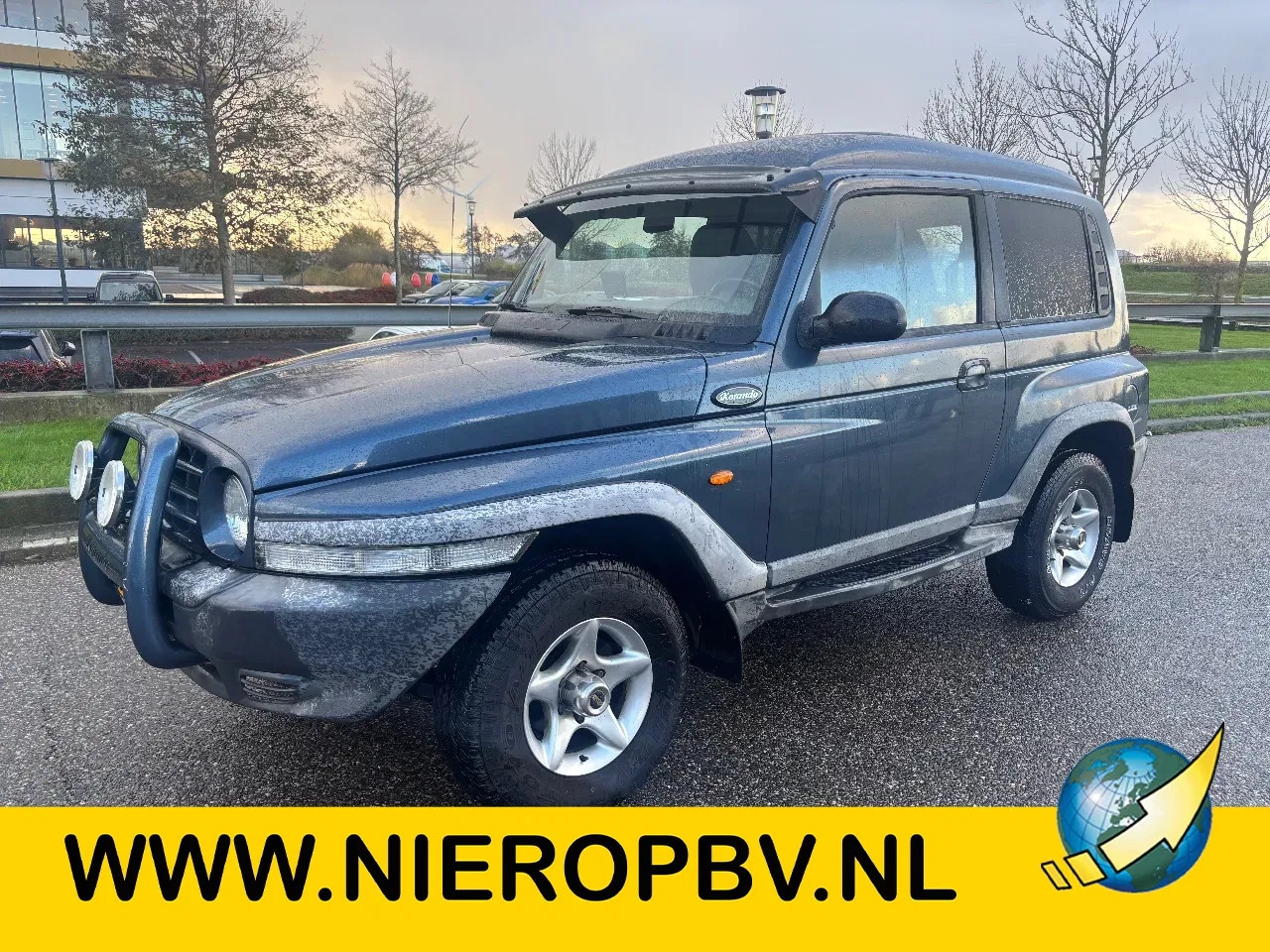 SsangYong Korando - TD 2.9 HR 4x4 Airco Cruisecontrol Trekhaak - AutoWereld.nl