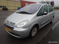 Citroën Xsara Picasso - 1.8i-16V Attraction