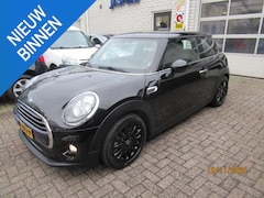MINI Cooper - 1.5 Business