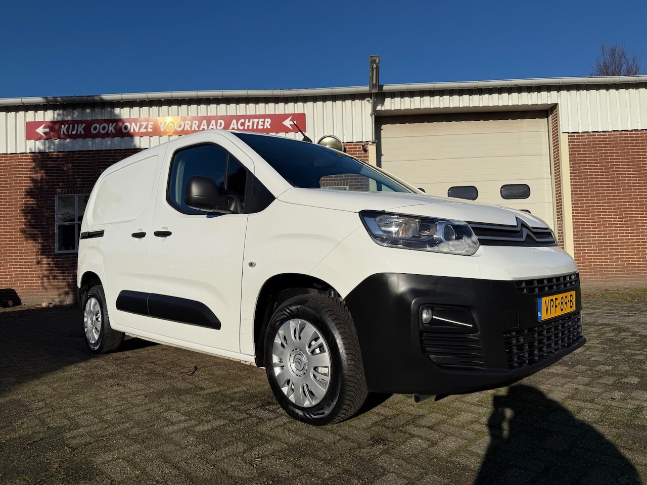 Citroën Berlingo - 1.5 BlueHDI Club navi camera cruise airco - AutoWereld.nl