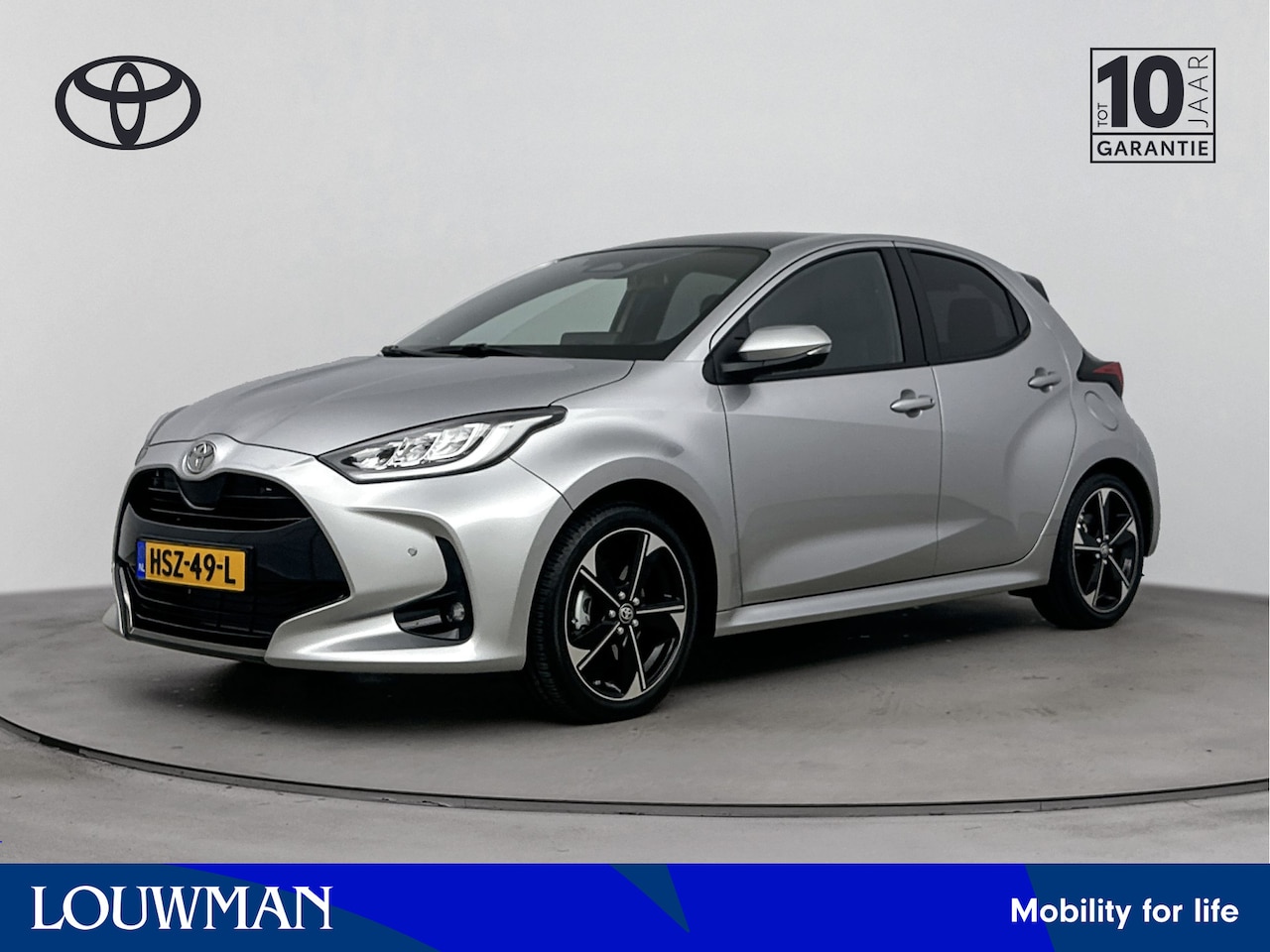 Toyota Yaris - 1.5 Hybrid 130 Executive | Apple Carplay & Android Auto | Volledig leder | Trekhaak | * - AutoWereld.nl