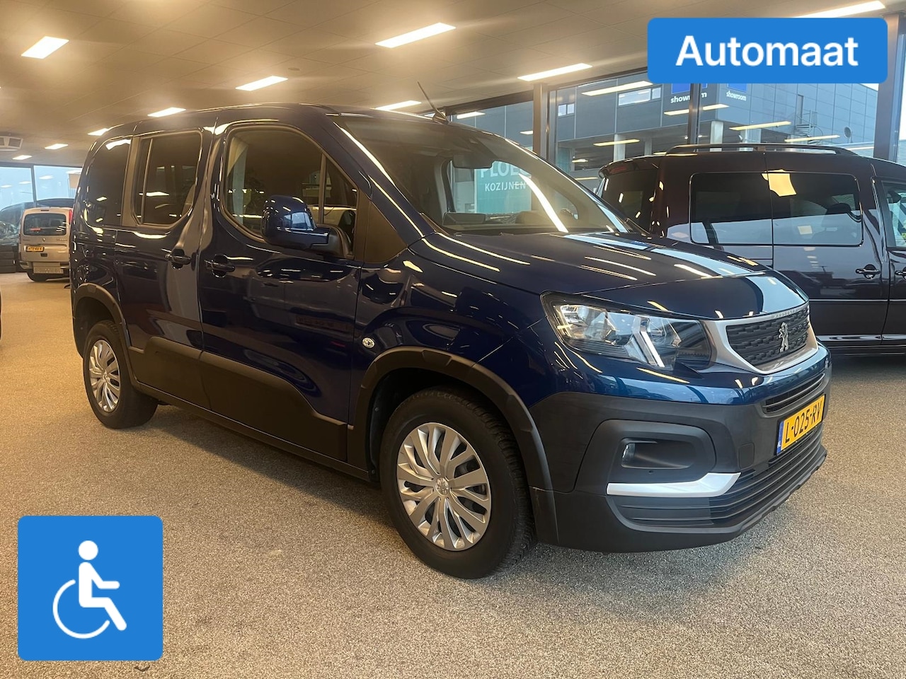 Peugeot Rifter - L1 Rolstoelauto 3+1 of 5+0 - AutoWereld.nl
