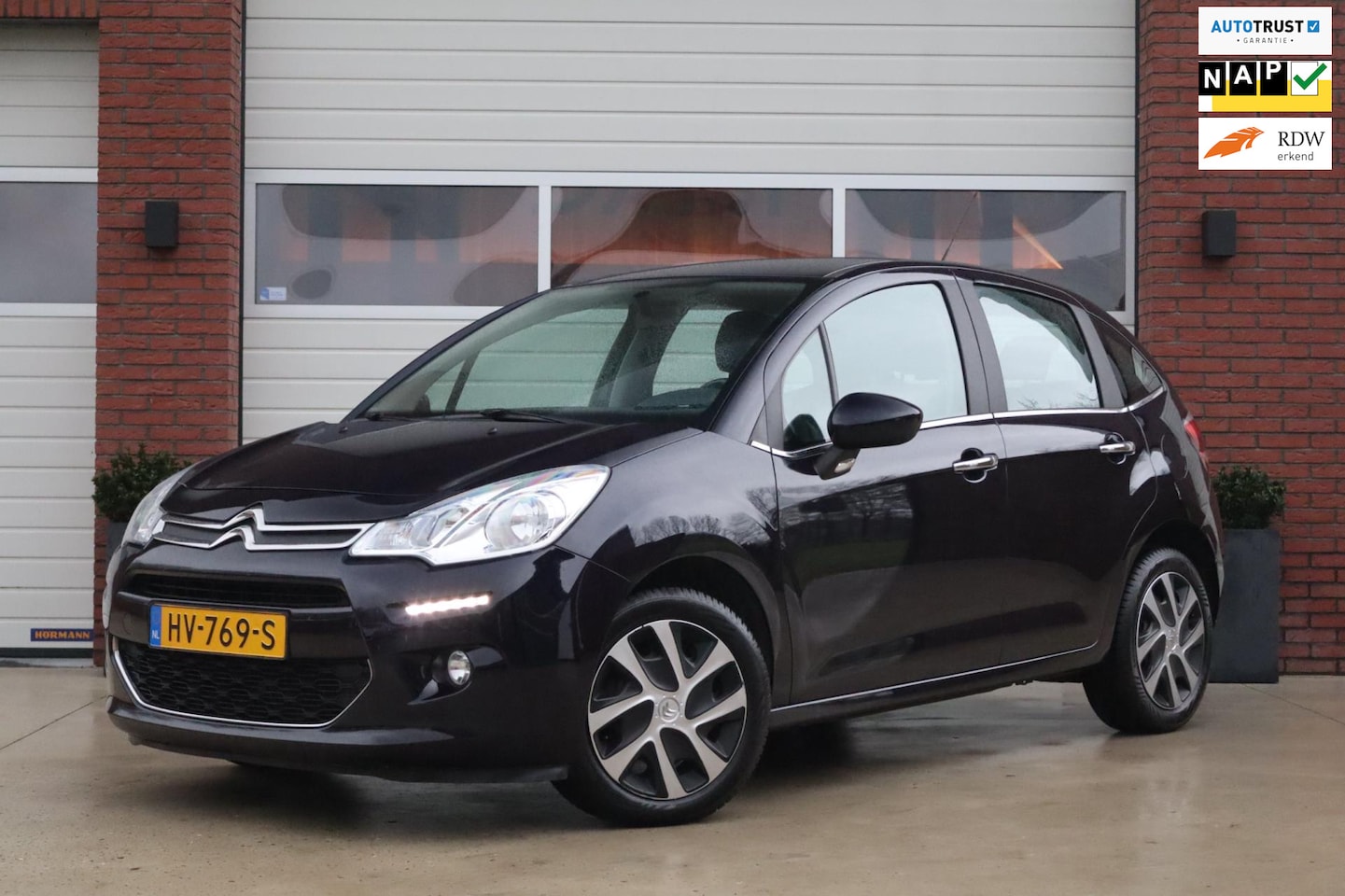 Citroën C3 - 1.2 PureTech Feel Edition - Climate control - Cruise control - Led - Bluetooth - 2e eigena - AutoWereld.nl