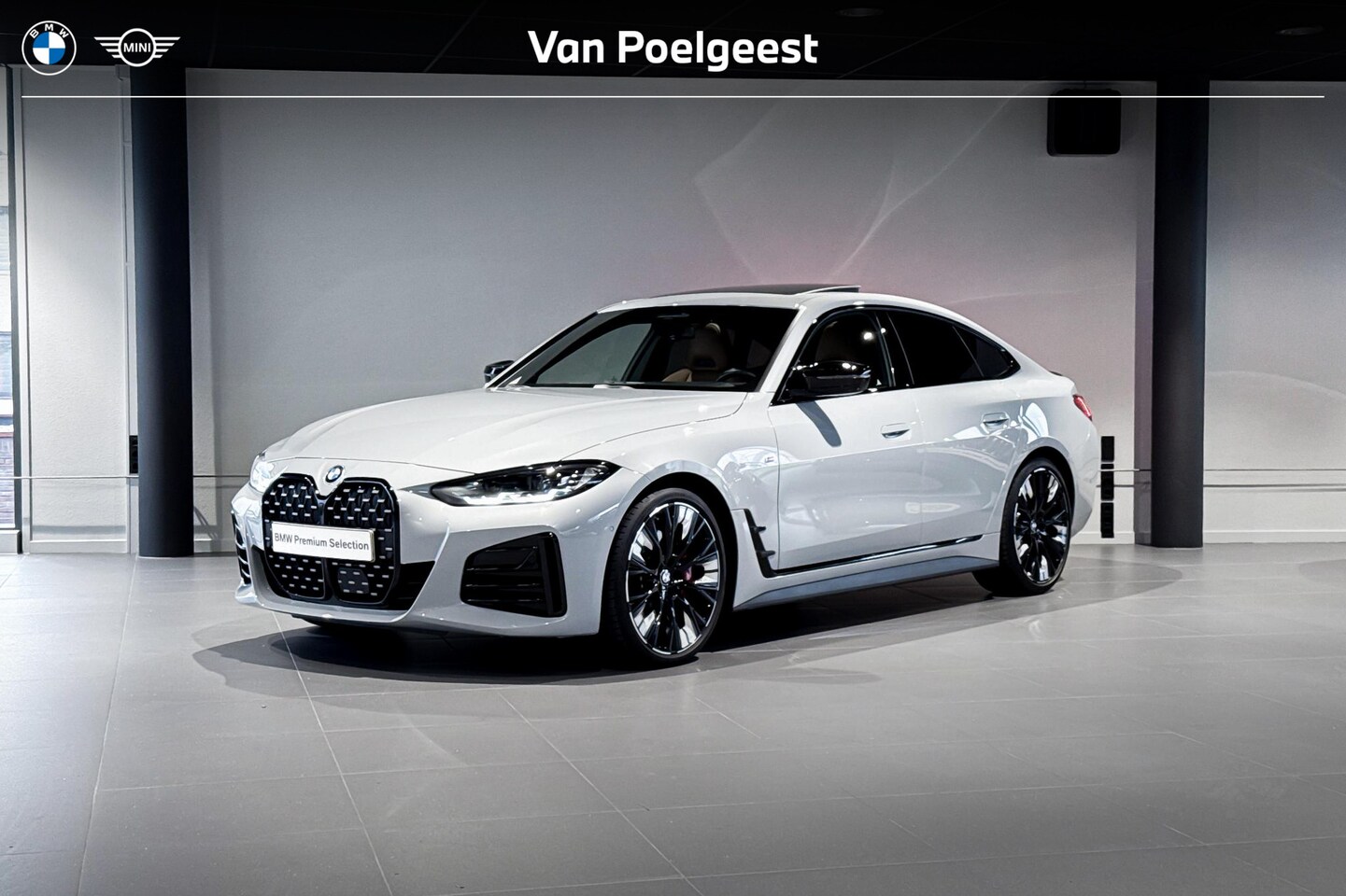 BMW 4-serie Gran Coupé - M440i High Executive | M Sport Pro | Glazen schuif-/kanteldak | Harman Kardon | Stoelverwa - AutoWereld.nl