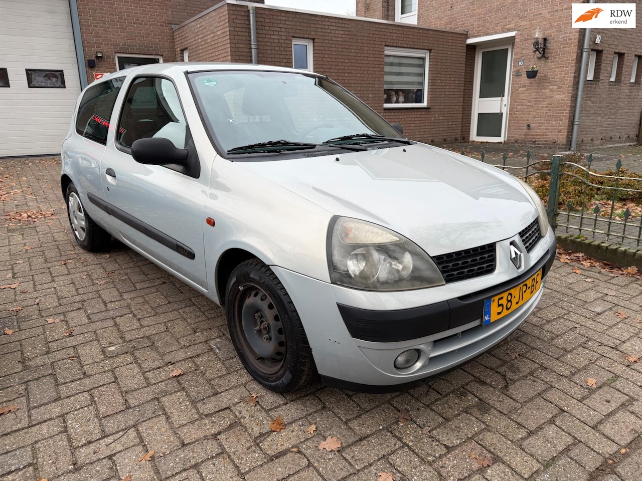 Renault Clio - 1.2-16V Dynamique 1.2-16V Dynamique - AutoWereld.nl
