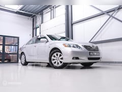 Toyota Camry - 2.4 Hybrid automaat | Dealer OH | Schuifdak | youngtimer | leder | Camera | Navigatie | DA